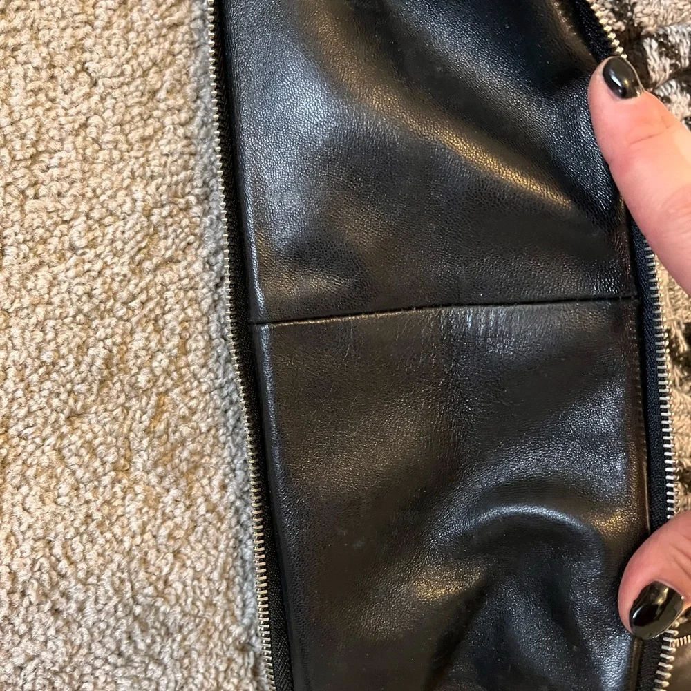 🆕 Henri Bendel No. 7 Quilt Zip Tote Black and Gray Houndstooth Shoulder Bag